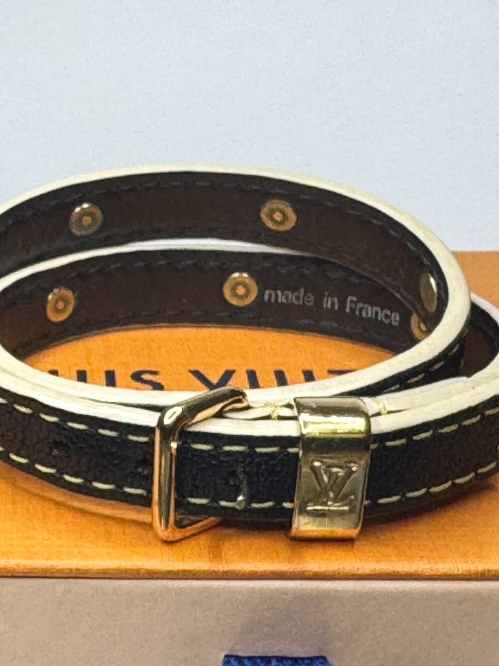 Vintage Louis Vuitton Leather Stud Wrap Bracelet Gold Hardware with box GS798